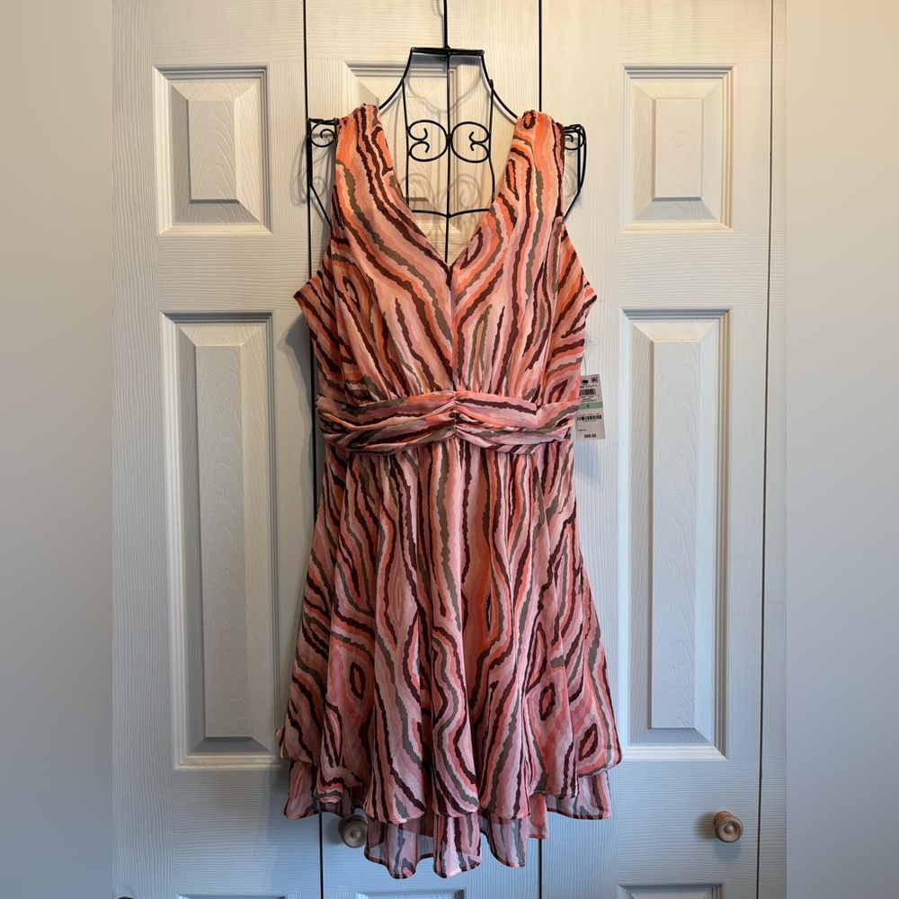 NWT Bar III Mod Woodcut Mini Dress